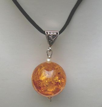 Edelsteinschmuck, groer Bernsteinanhnger