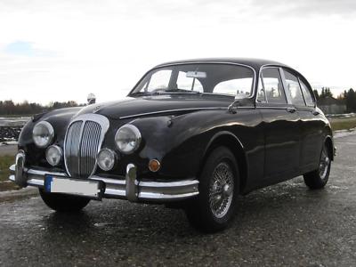 Jaguar Daimler Oldtimer aus Autopfandverwertung