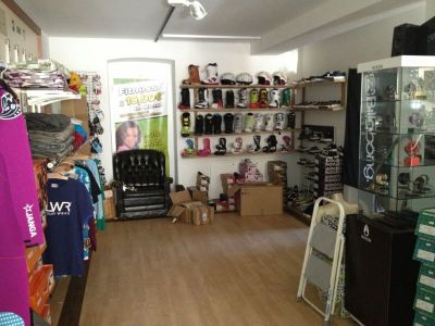 Pfandrechtsversteigerung Surf-, Skate-, Snowboardshop
