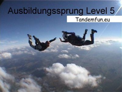 Fallschirmspringen Ausbildung AFF aus 4300m - Skydive