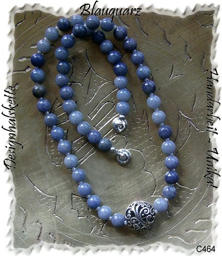 Edelsteinschmuck, Blauquarzkette im lieblichen Design