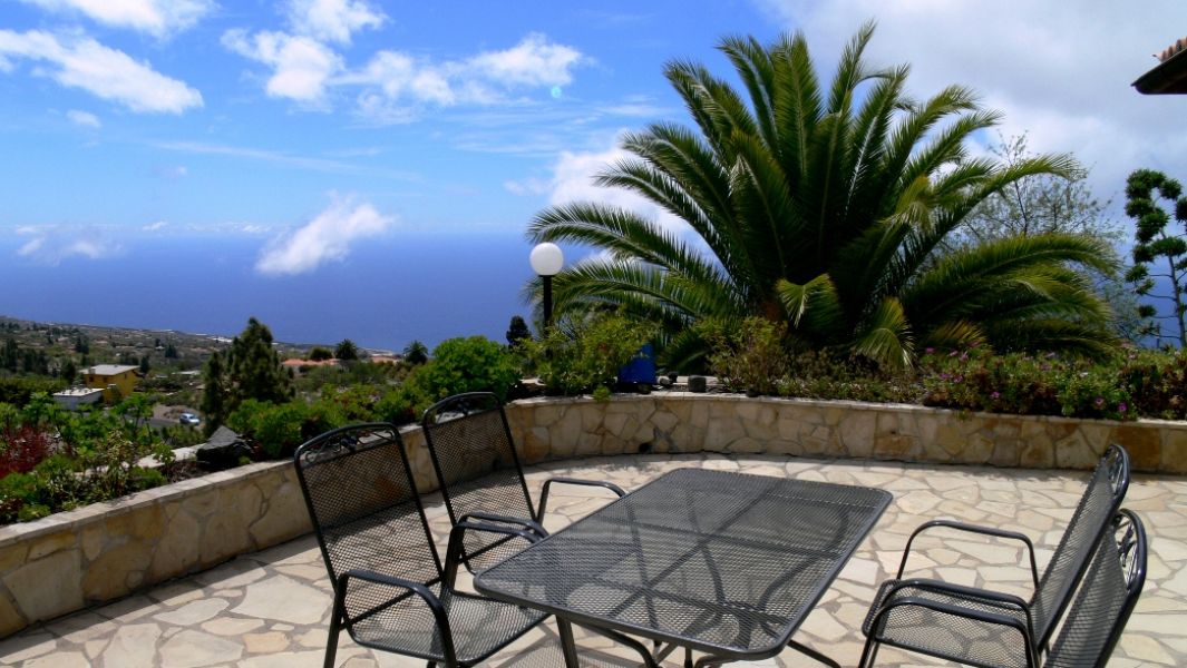 Villa 'Landhaus Tijarafe' mit Pool, sonnige Westseite der kanarischen Insel la Palma