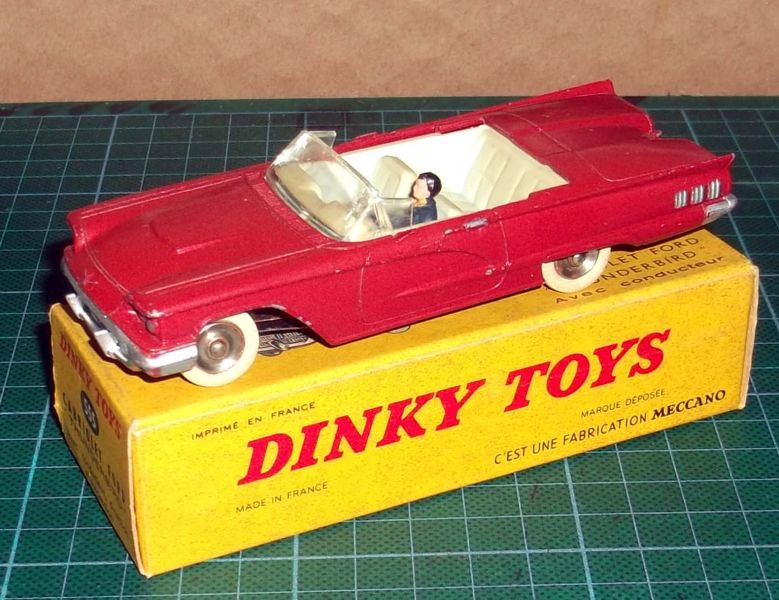 Dinky Toys Nr. 555 FORD THUNDERBIRD Mit Originalverpackung