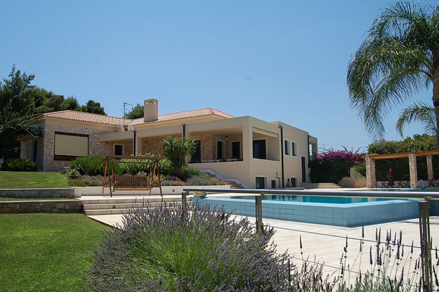 Villa im Vorort von Athen